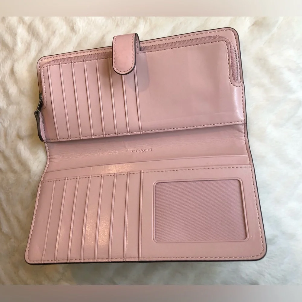 Coach Light Pink Women's All Leather Wallet - Picture 3 of 10